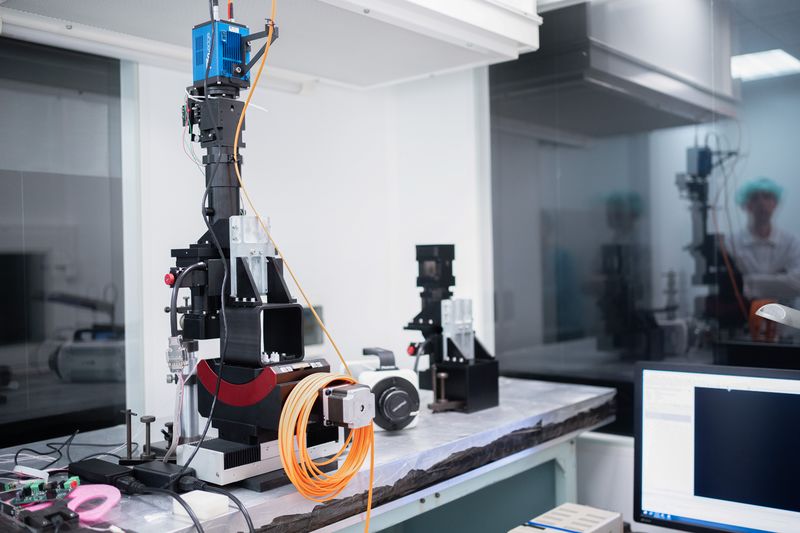 Файл:Рентгеновский микроскоп КТИ НП СО РАН фото Анны Плис 4.jpg